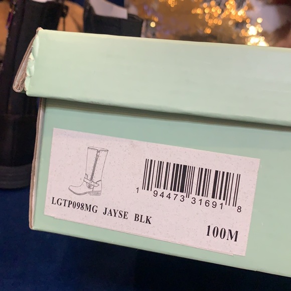 Toddler Girl Size 10 Boots - Picture 10 of 10